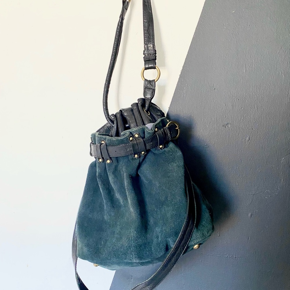 Anthropologie Holding Horses leather/suede bucket shoulder bag (dark blue)